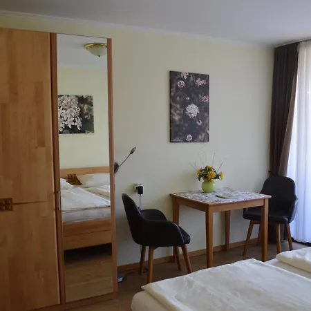 Swiss - App.nelles מלון דירות 3*