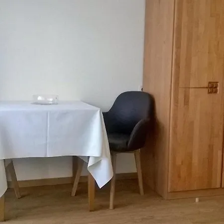 Swiss - App.nelles באד פיסינג